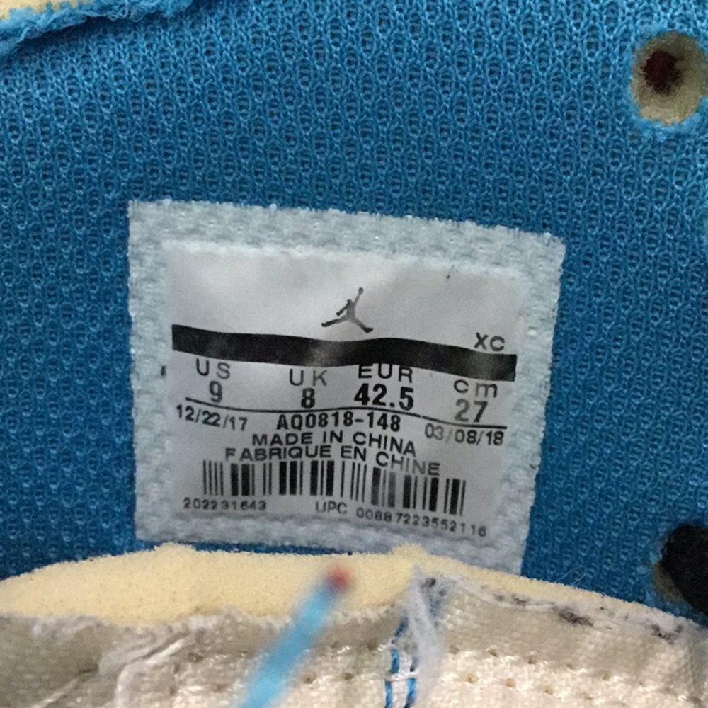 Air Jordan - Picture 3 of 9